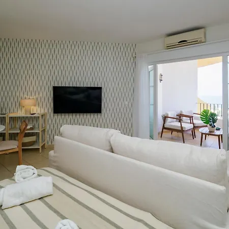 Increible Estudio En Puerto De Cabopino *